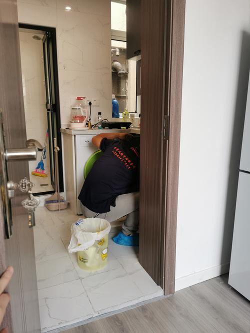 鑫緣除蟲滅鼠滅蟑螂滅白蟻公司(長寧店)家里遇到蟑螂預(yù)約的服務(wù),占